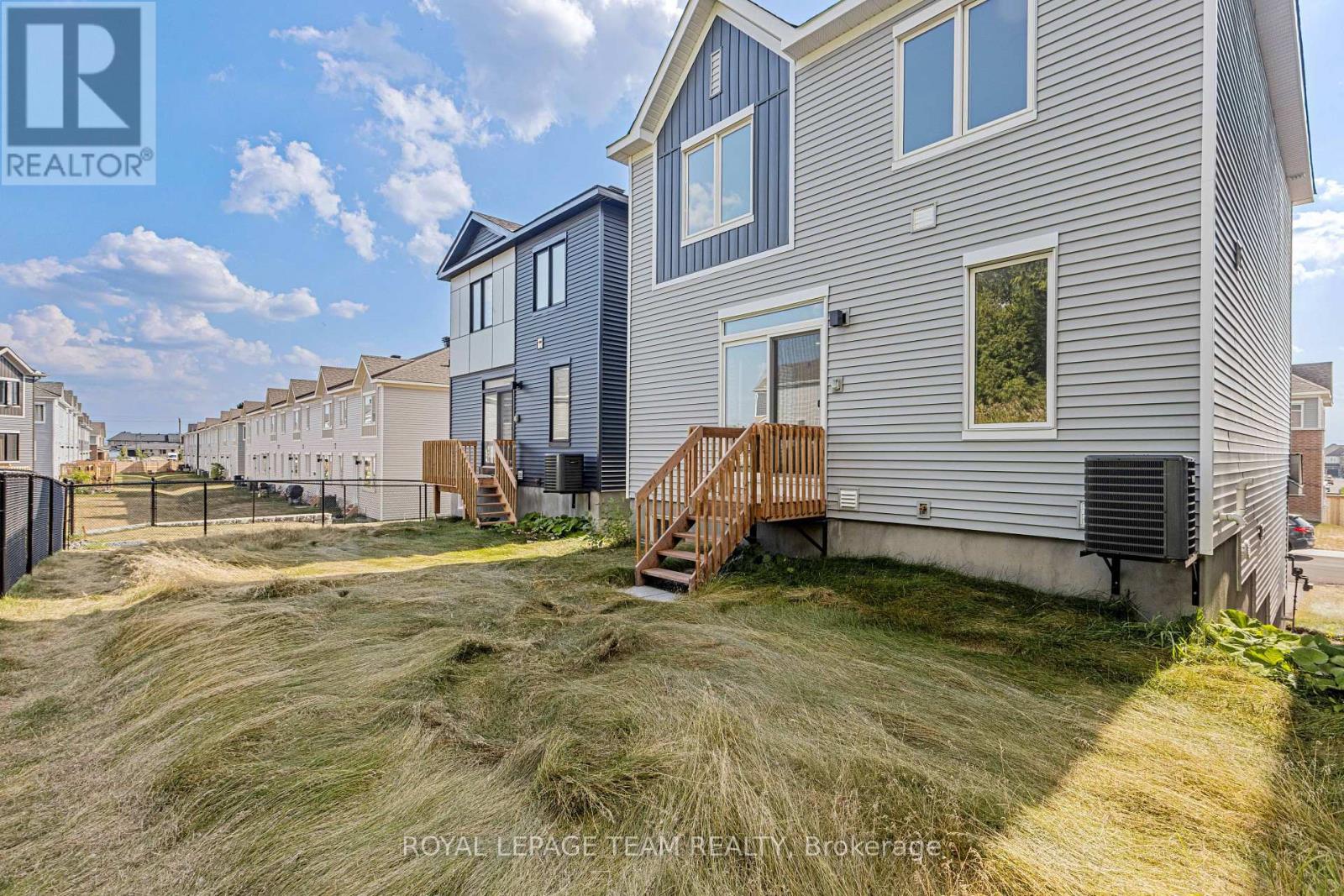 Photo 23 of 330 Falsetto Street, Ottawa ON