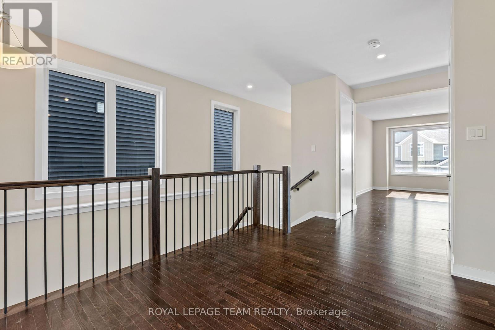 Photo 14 of 330 Falsetto Street, Ottawa ON