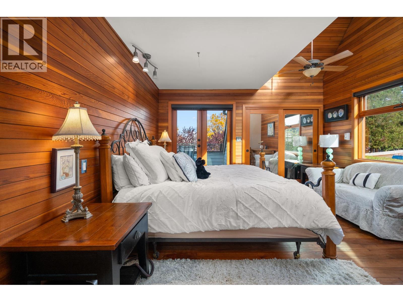 Photo 5 of 3850 Point Grey Road, Vancouver BC