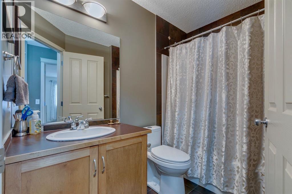 Single Family House for Sale in  Elgin View SE McKenzie Towne Calgary 