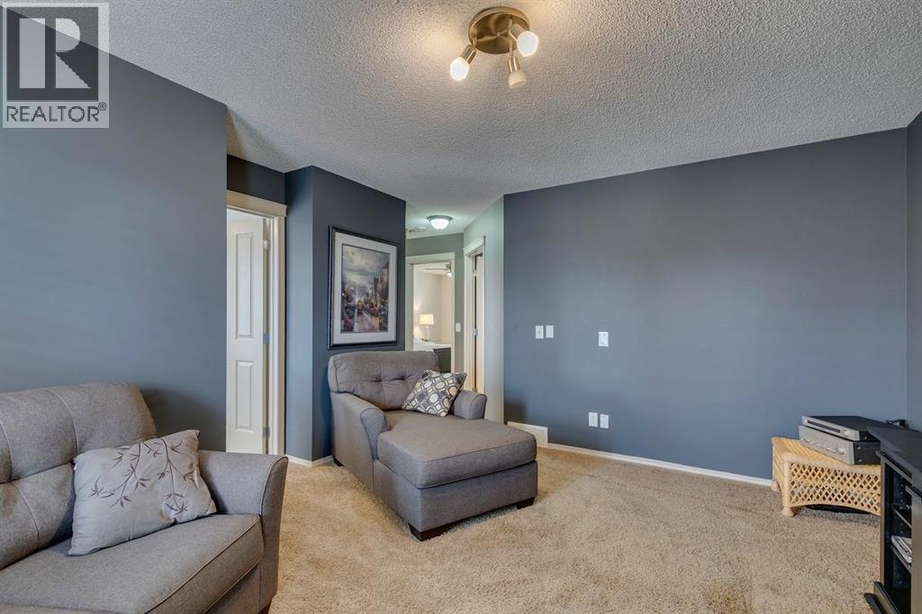 Single Family House for Sale in  Elgin View SE McKenzie Towne Calgary 