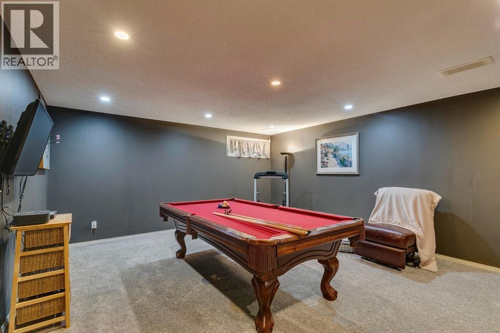 Single Family House for Sale in  Elgin View SE McKenzie Towne Calgary 