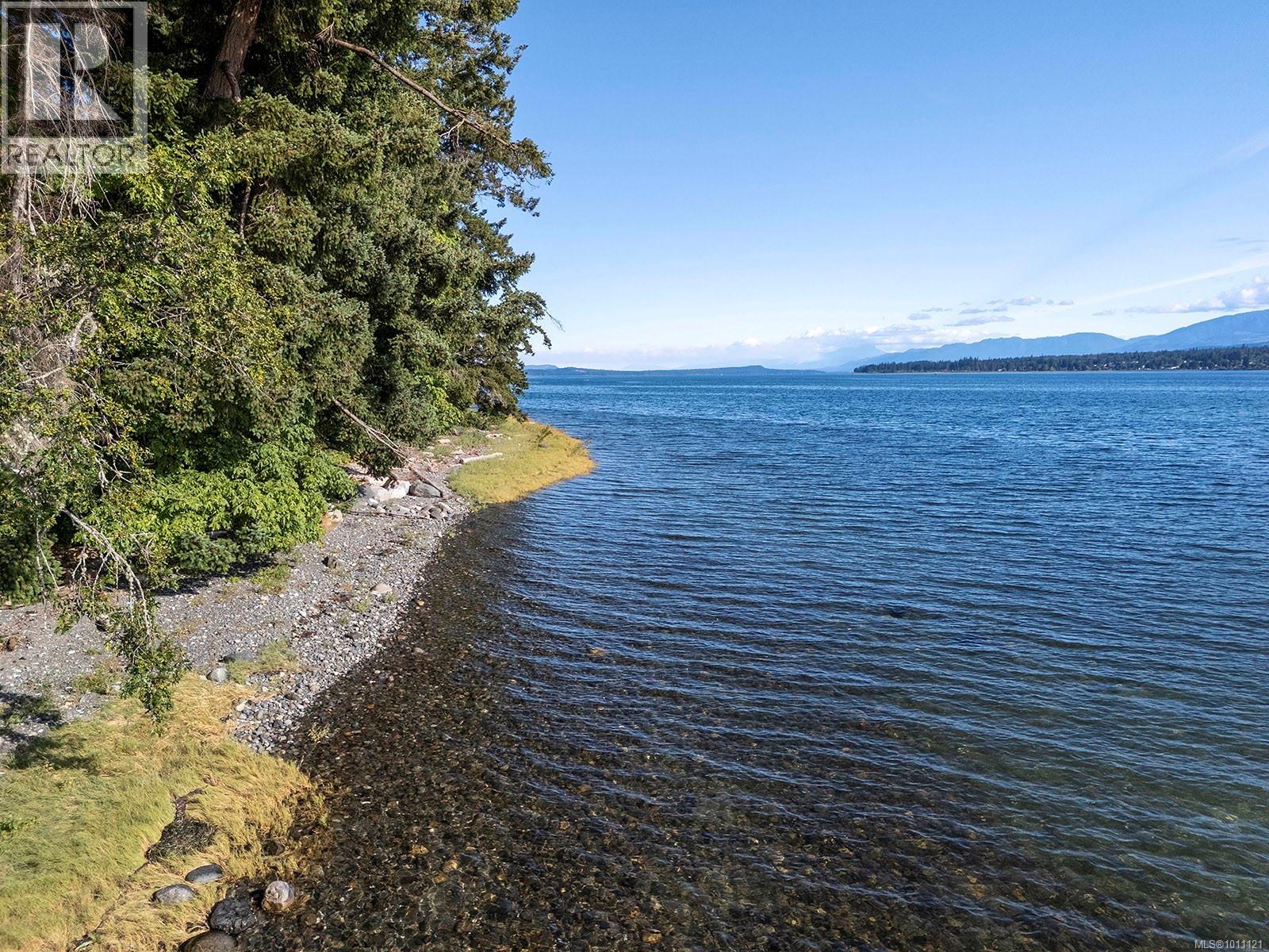 206 2275 Comox Ave, Comox