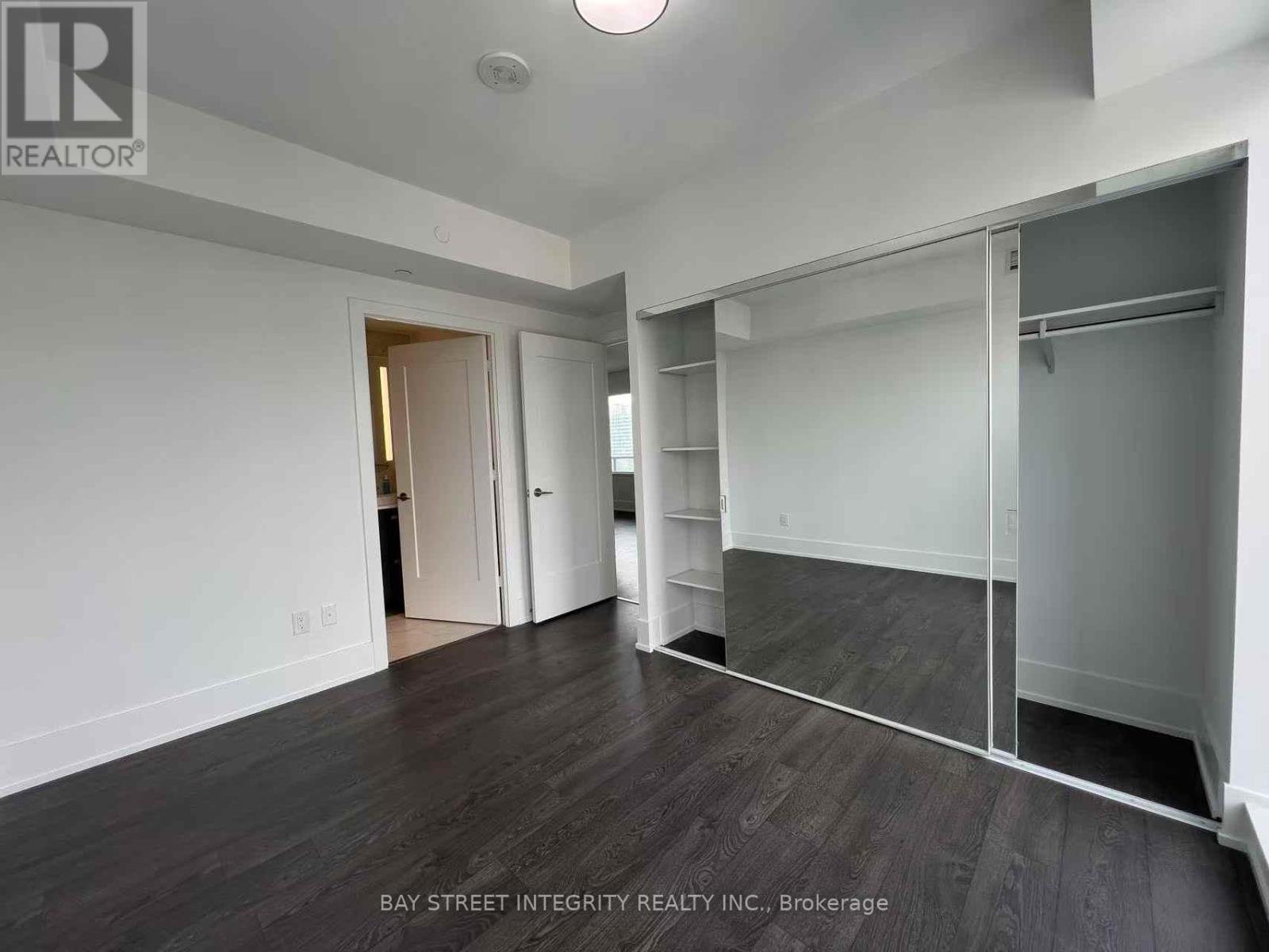 Photo 10 of 1604 480 Front Street W, Toronto ON