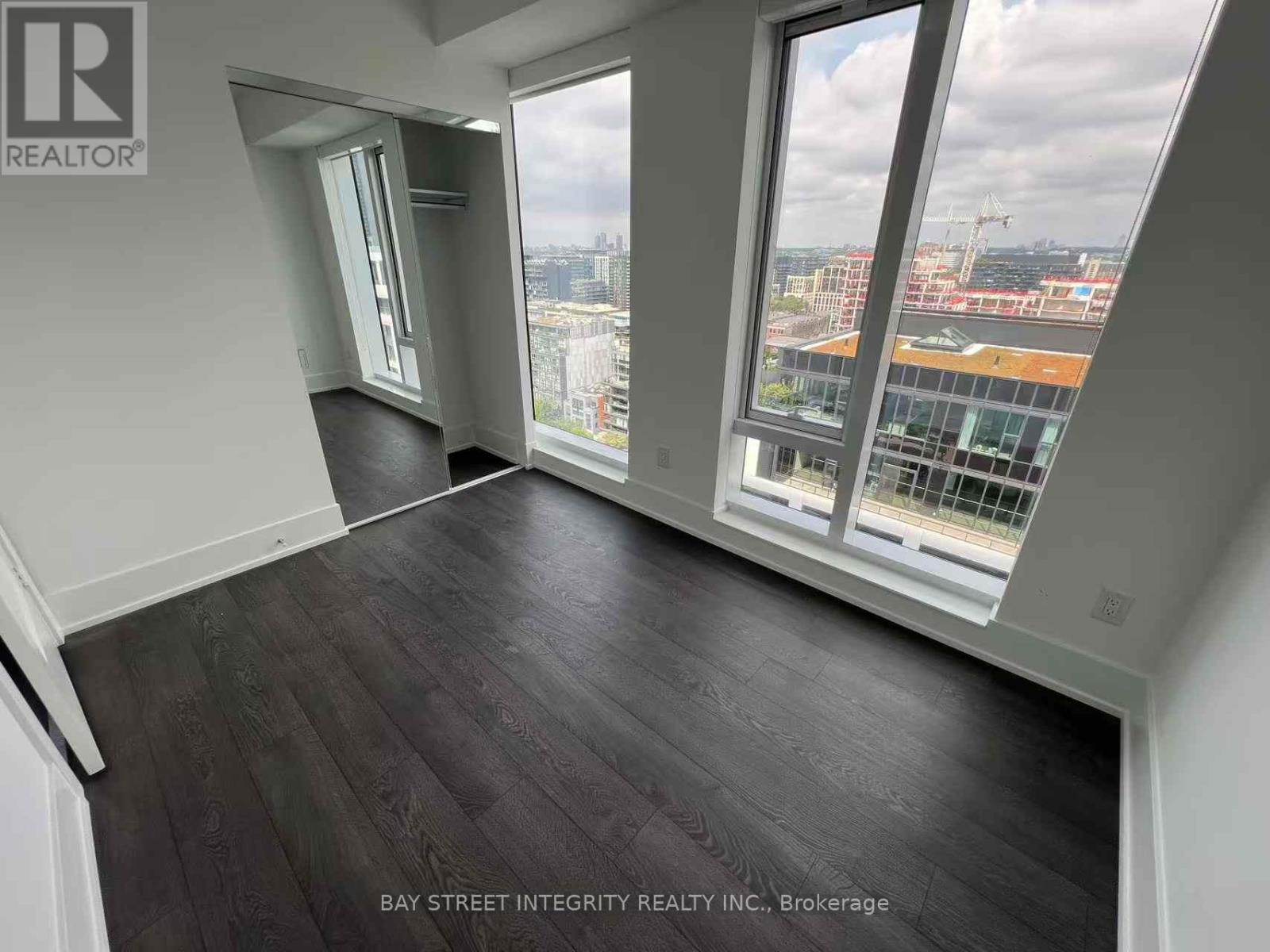 Photo 6 of 1604 480 Front Street W, Toronto ON