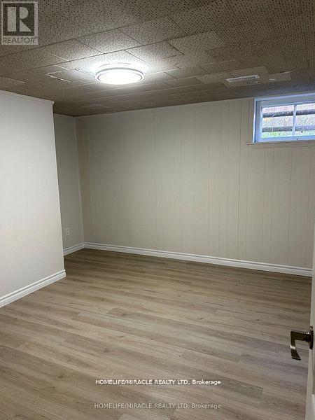 Photo 2 of 757 Phillip Murray Avenue, Oshawa ON