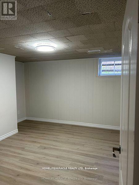 Photo 5 of 757 Phillip Murray Avenue, Oshawa ON