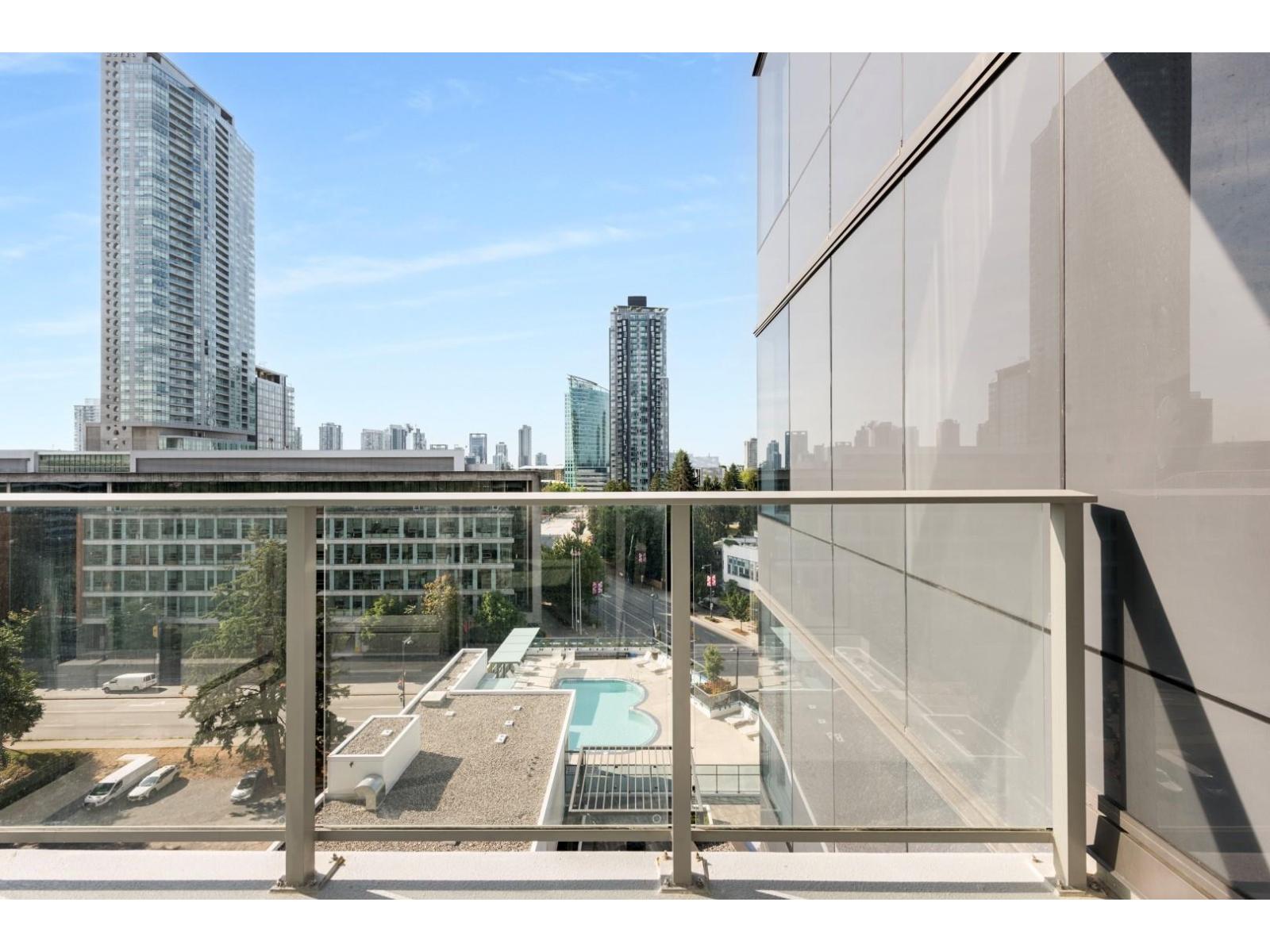 Photo 19 of 1108 10448 University Drive, Surrey BC