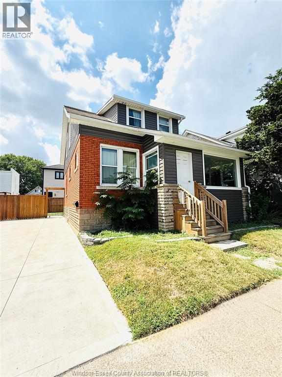 Photo 4 of 871 Pillette, Windsor ON