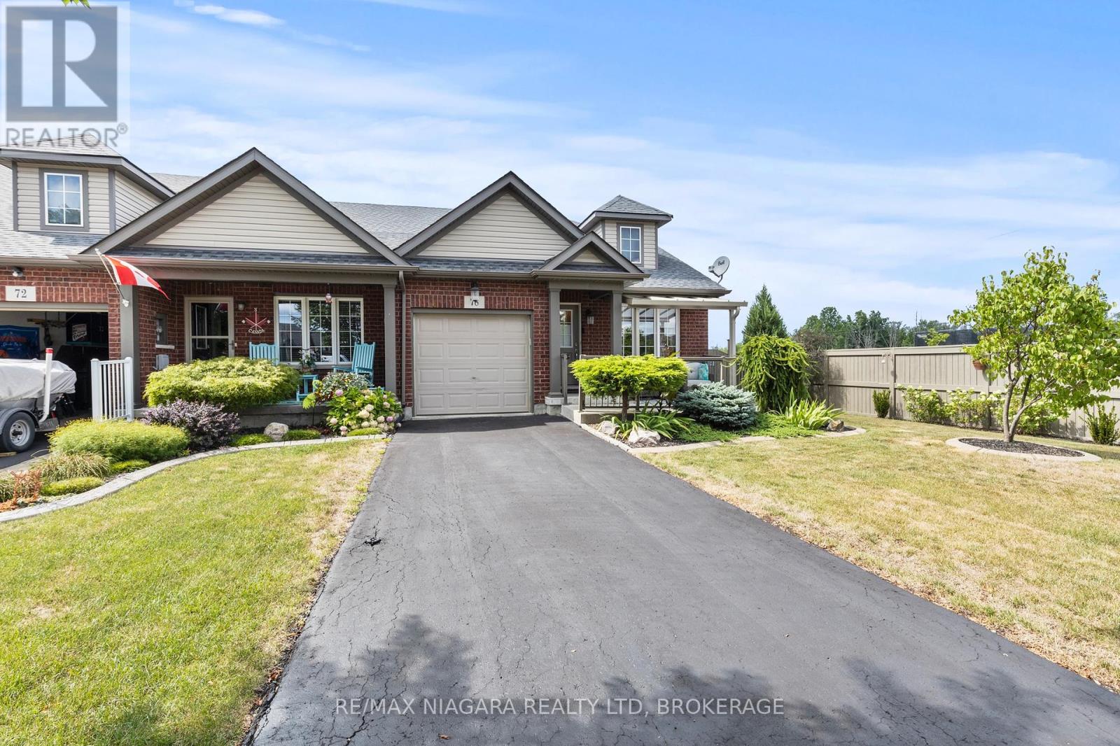 Photo 9 of 78 Falcon Drive, Welland ON