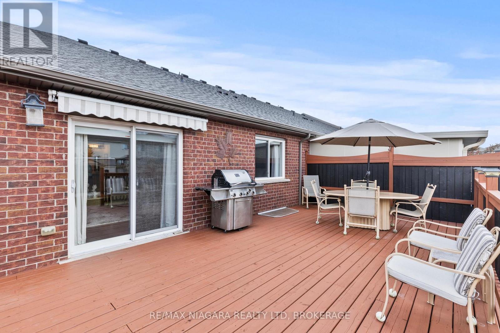 Photo 31 of 78 Falcon Drive, Welland ON