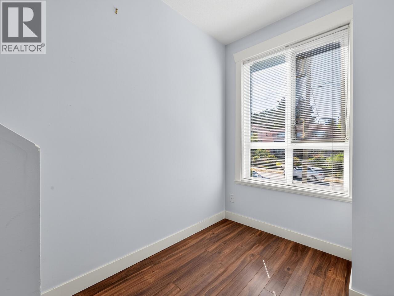 Photo 16 of 23 6538 Elgin Avenue, Burnaby BC