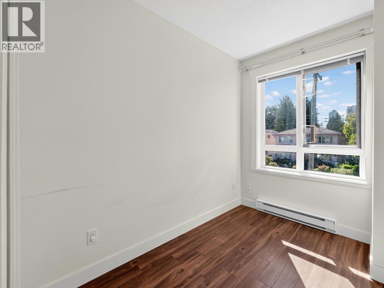 Photo 20 of 23 6538 Elgin Avenue, Burnaby BC