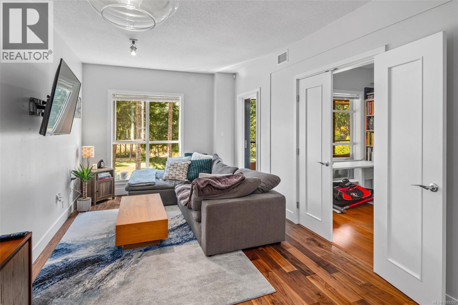 Photo 4 of 321 1400 Lynburne Pl, Langford BC