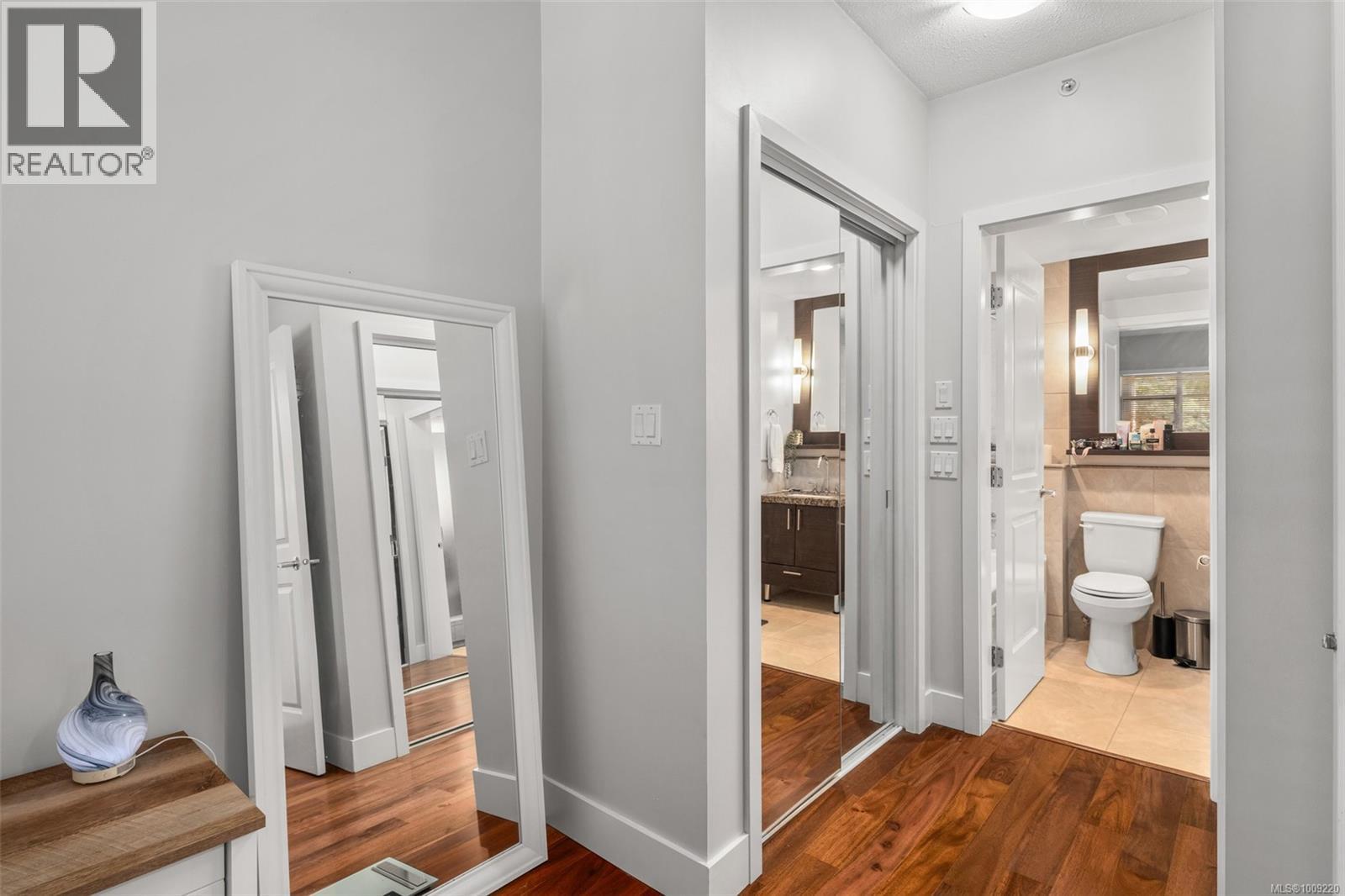 Photo 9 of 321 1400 Lynburne Pl, Langford BC
