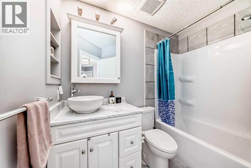 Single Family House for Sale in  Tuscany Valley Rise NW Tuscany Calgary 