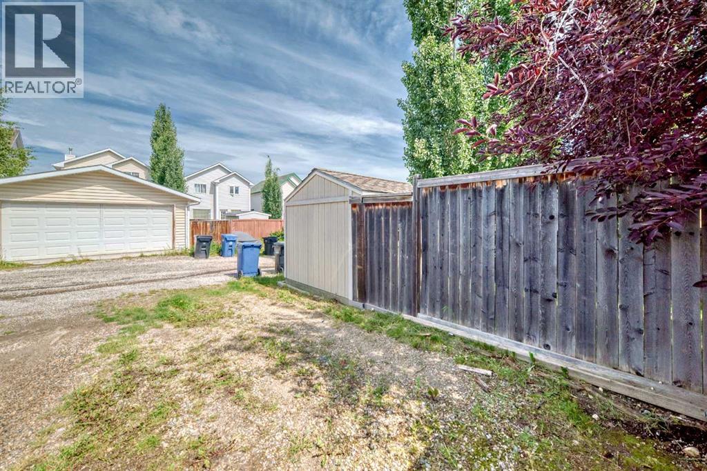 Single Family House for Sale in  Tuscany Valley Rise NW Tuscany Calgary 