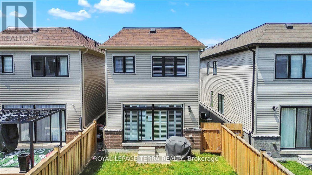 Photo 15 of 67 Cryderman Lane, Clarington ON