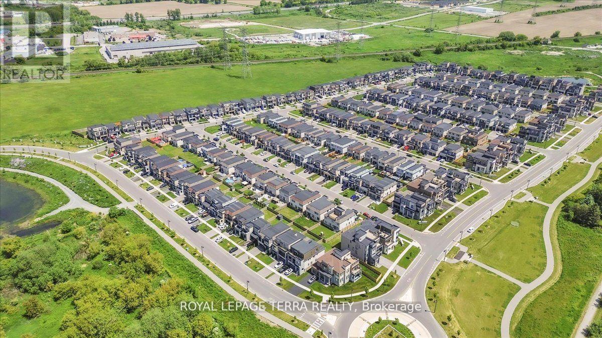 Photo 34 of 67 Cryderman Lane, Clarington ON