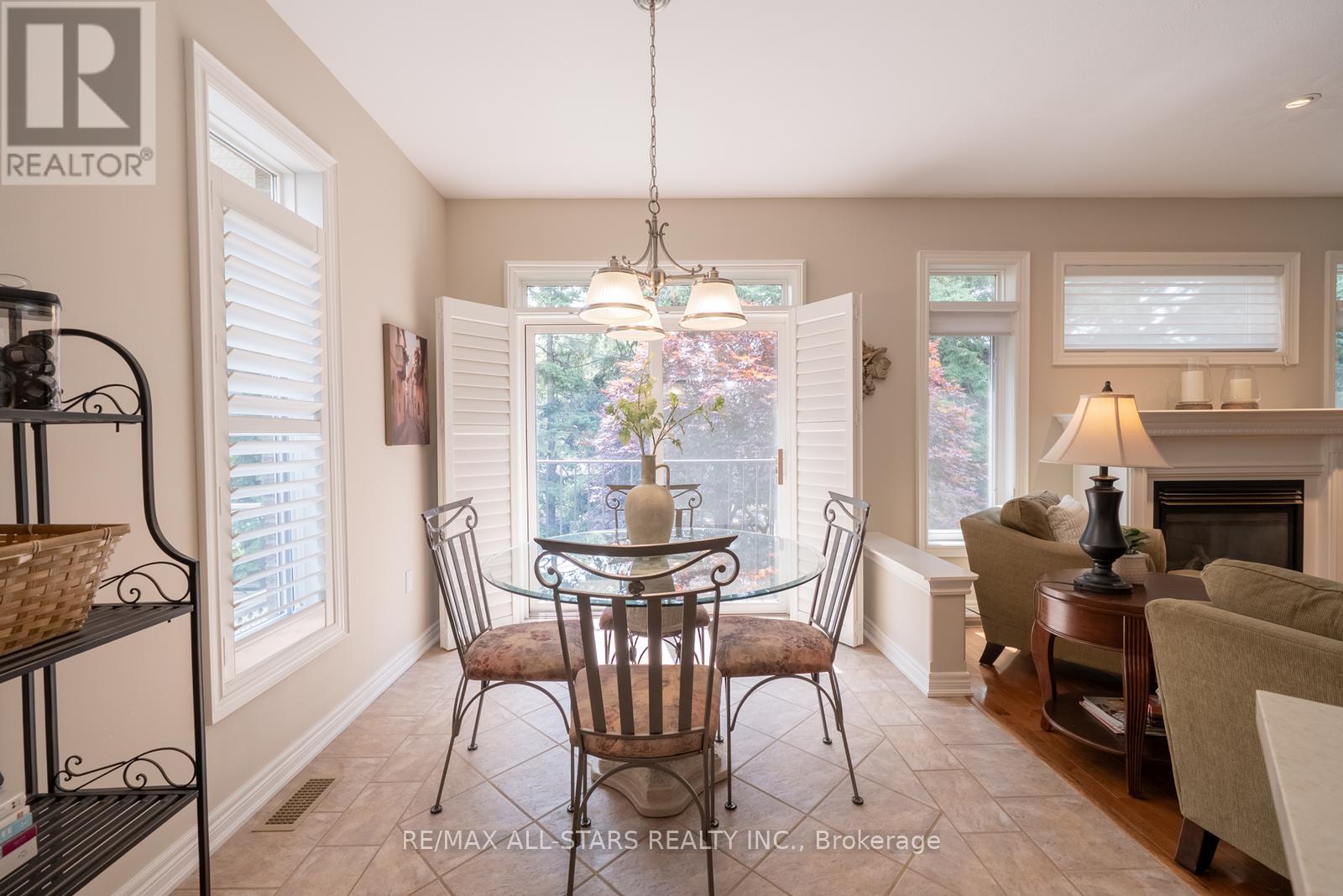 Photo 17 of 79 Gardiner Drive, Bradford West Gwillimbury ON