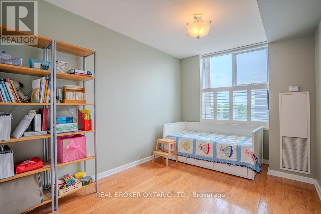 Photo 13 of 604 150 Caroline Avenue, Ottawa ON