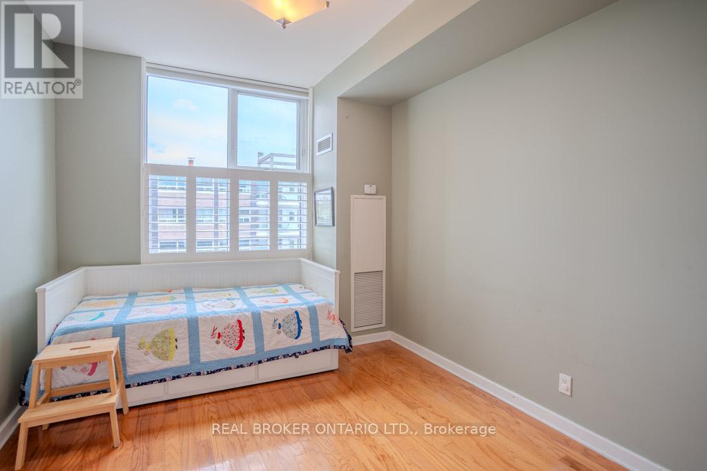 Photo 15 of 604 150 Caroline Avenue, Ottawa ON