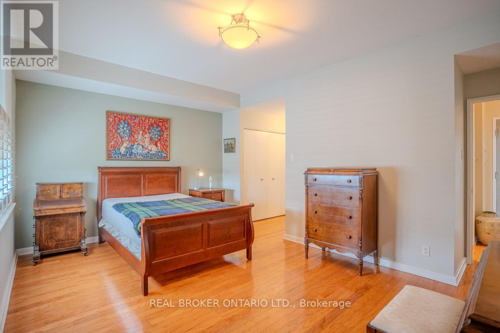 Photo 6 of 604 150 Caroline Avenue, Ottawa ON