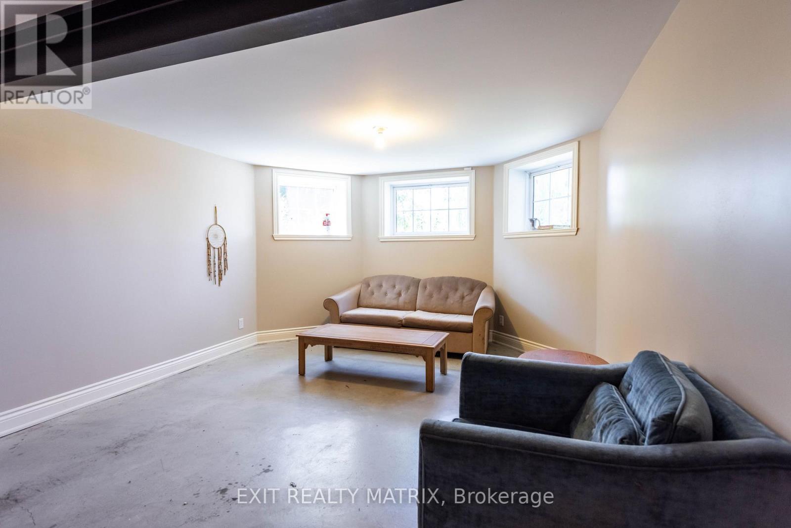 Photo 33 of 20306 Lochiel Street W, North Glengarry ON