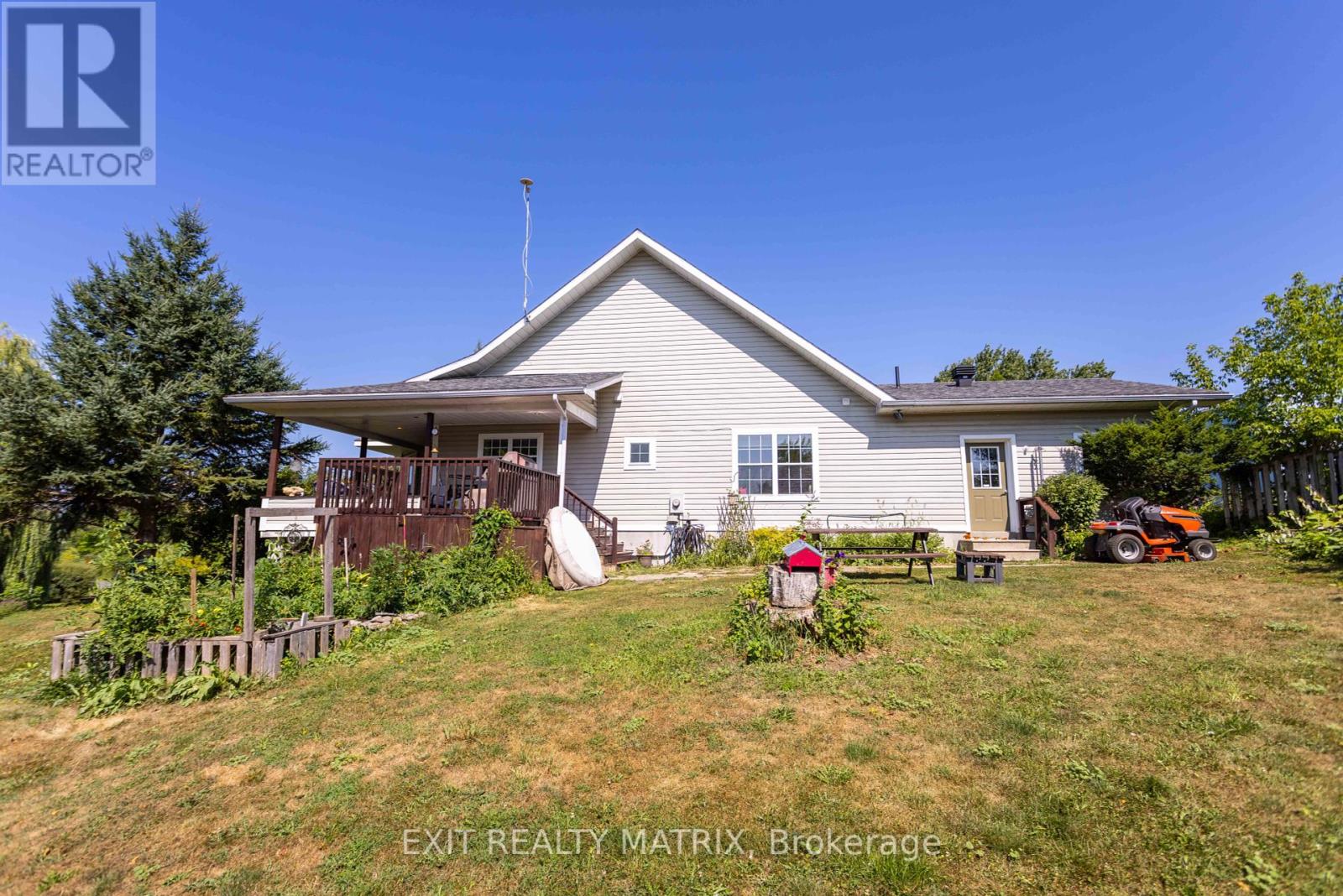 Photo 39 of 20306 Lochiel Street W, North Glengarry ON