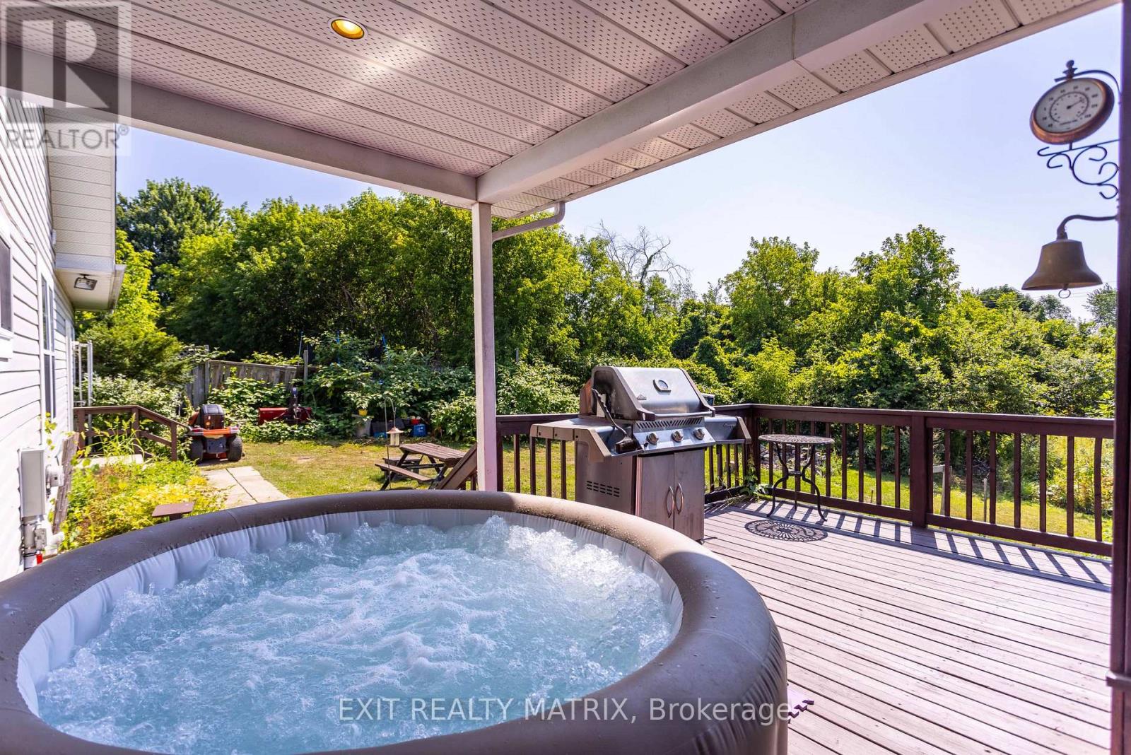 Photo 41 of 20306 Lochiel Street W, North Glengarry ON
