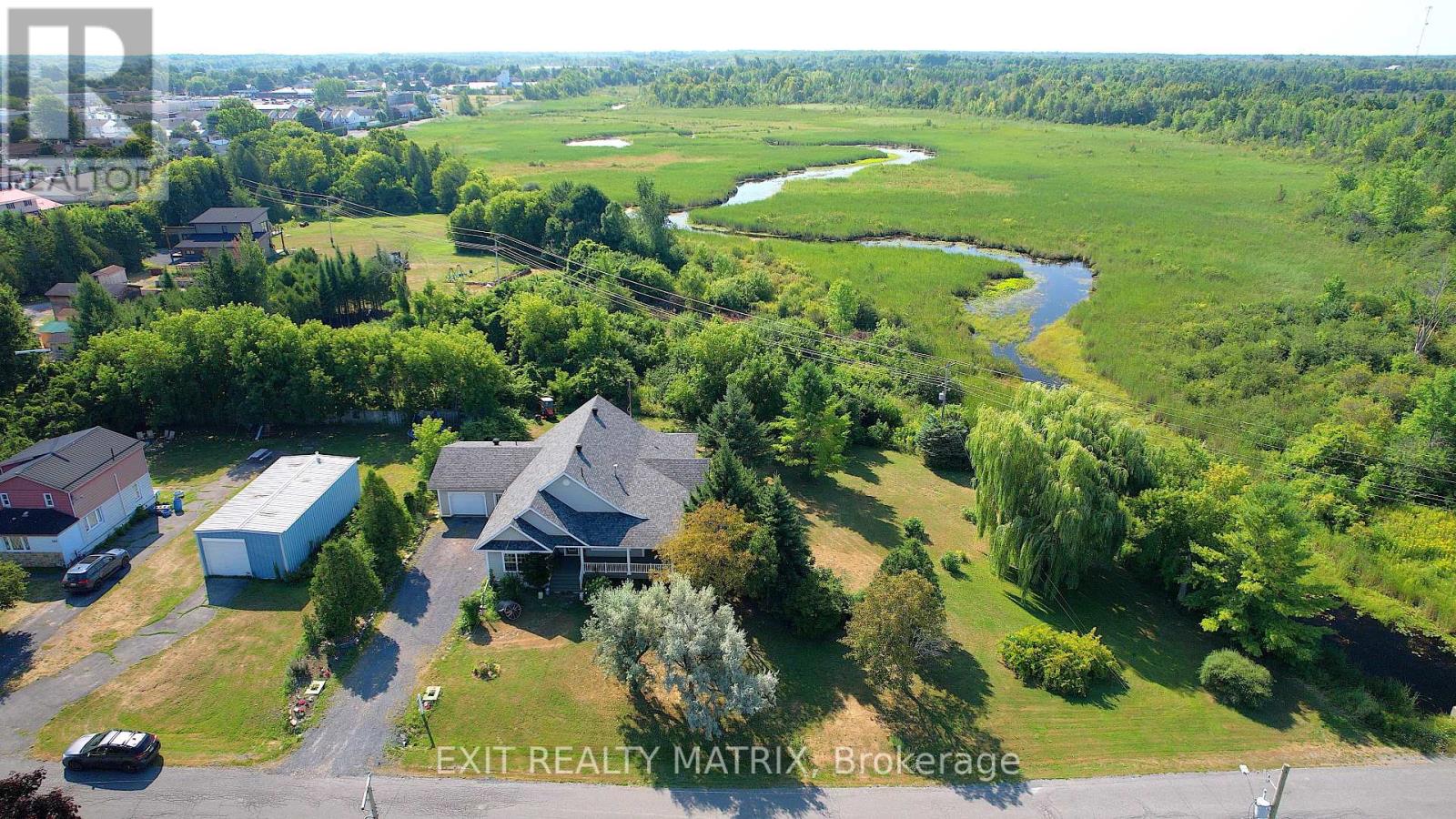 Photo 44 of 20306 Lochiel Street W, North Glengarry ON