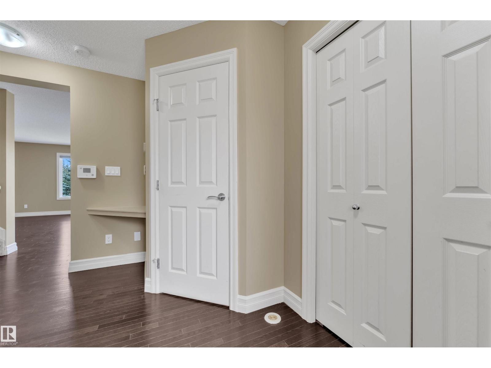 Photo 32 of 77 5317 3 Av Sw, Edmonton AB