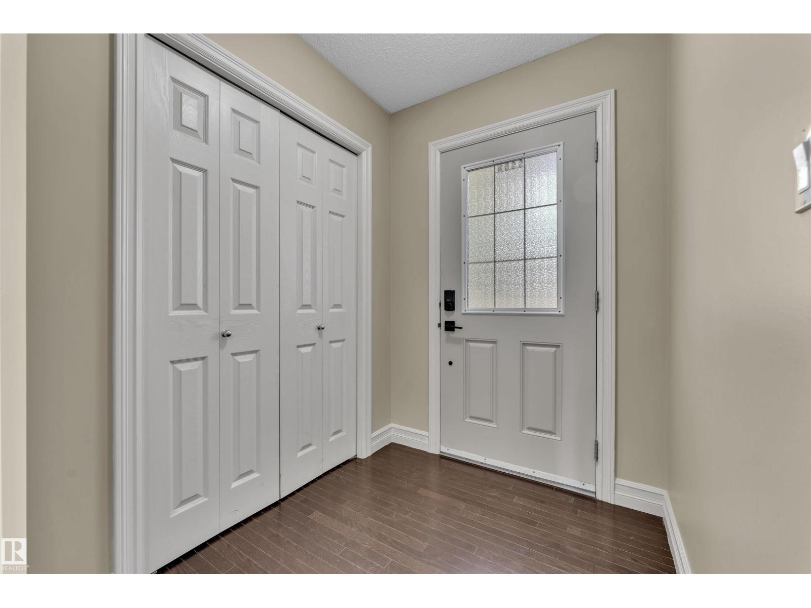 Photo 18 of 77 5317 3 Av Sw, Edmonton AB