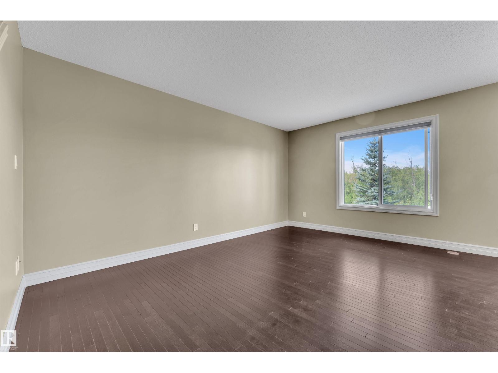 Photo 26 of 77 5317 3 Av Sw, Edmonton AB