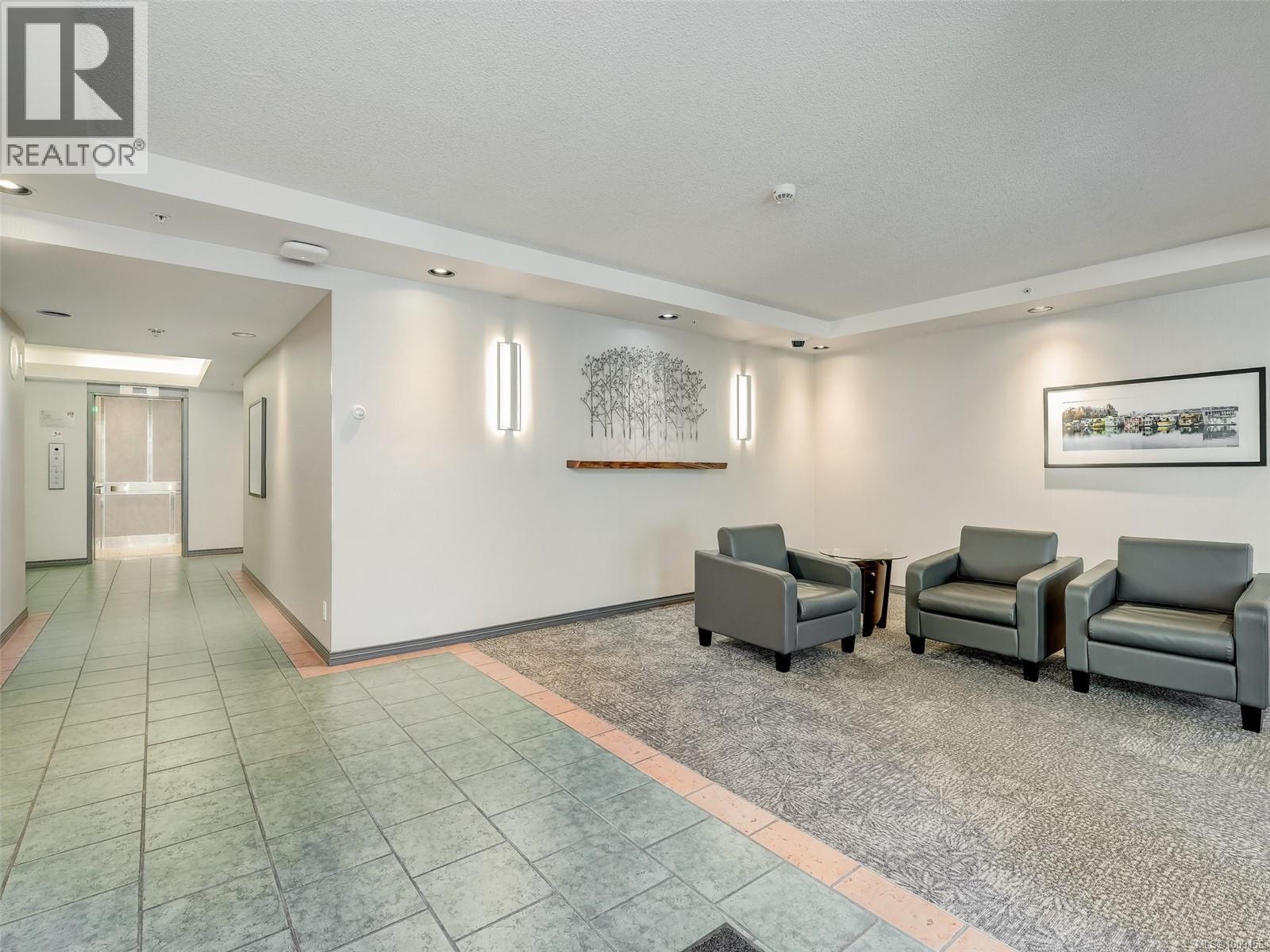 Photo 9 of 205 1010 View St, Victoria BC