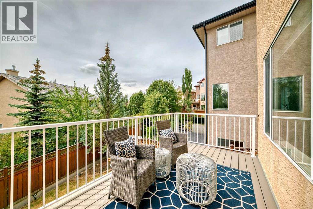 Single Family House for Sale in  Royal Ridge Hill NW Royal Oak Calgary 