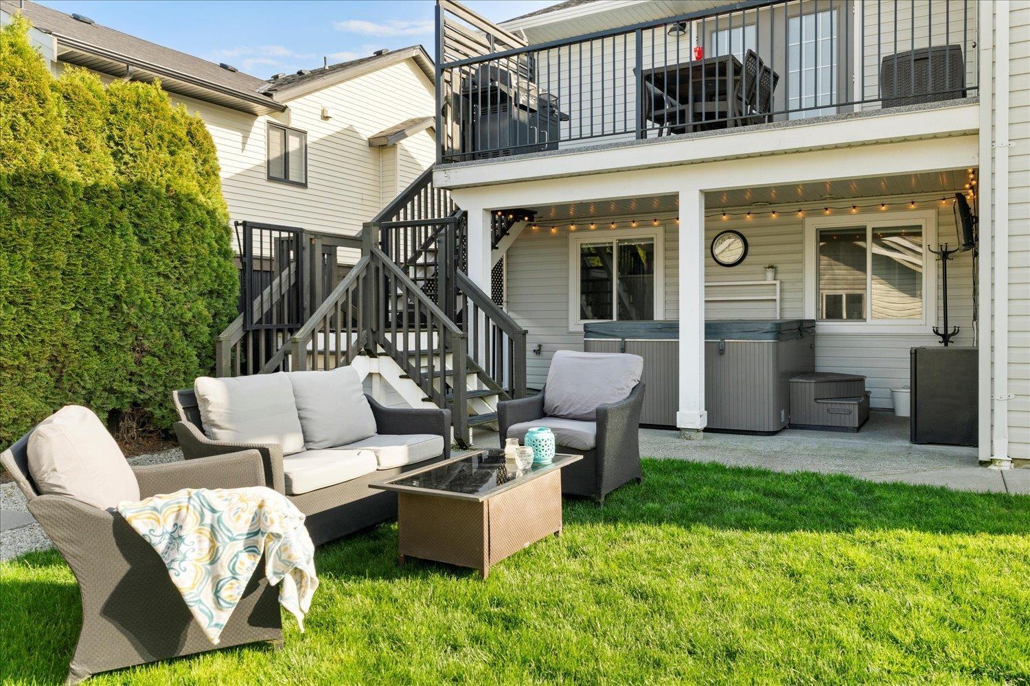 Photo 32 of 34611 6th Avenue, Abbotsford BC