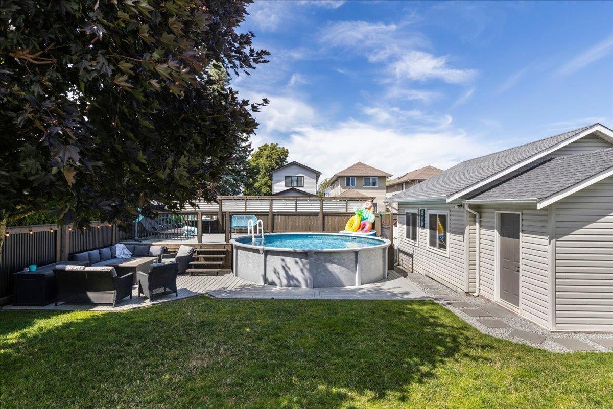 Photo 2 of 34611 6th Avenue, Abbotsford BC