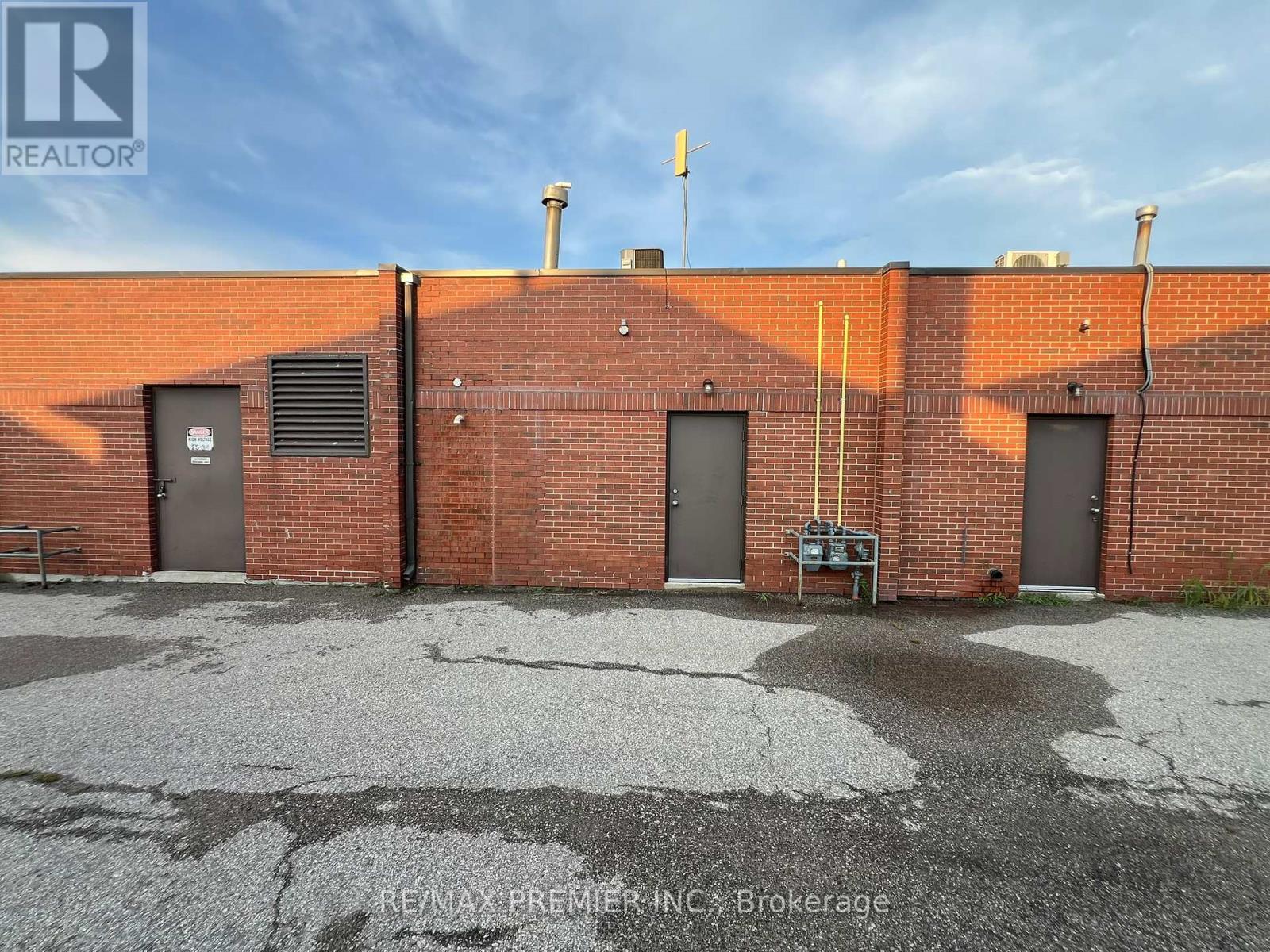 Photo 22 of 9 9300 Keele Street, Vaughan ON