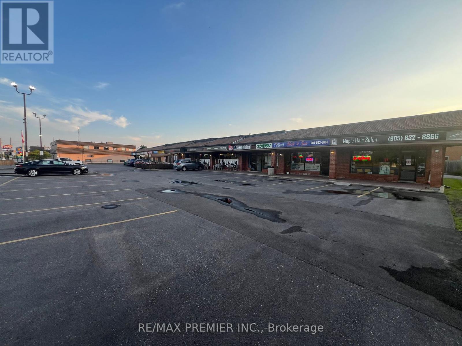Photo 20 of 9 9300 Keele Street, Vaughan ON