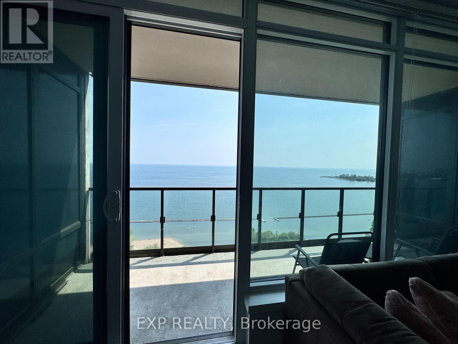 Photo 4 of 2607 1928 Lakeshore Boulevard W, Toronto ON
