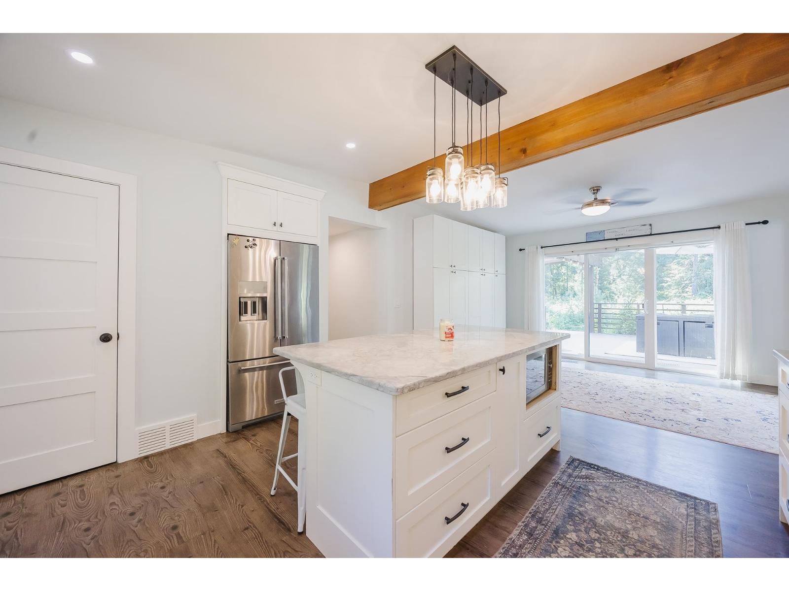 Photo 5 of 35406 Durieu Road, Mission BC