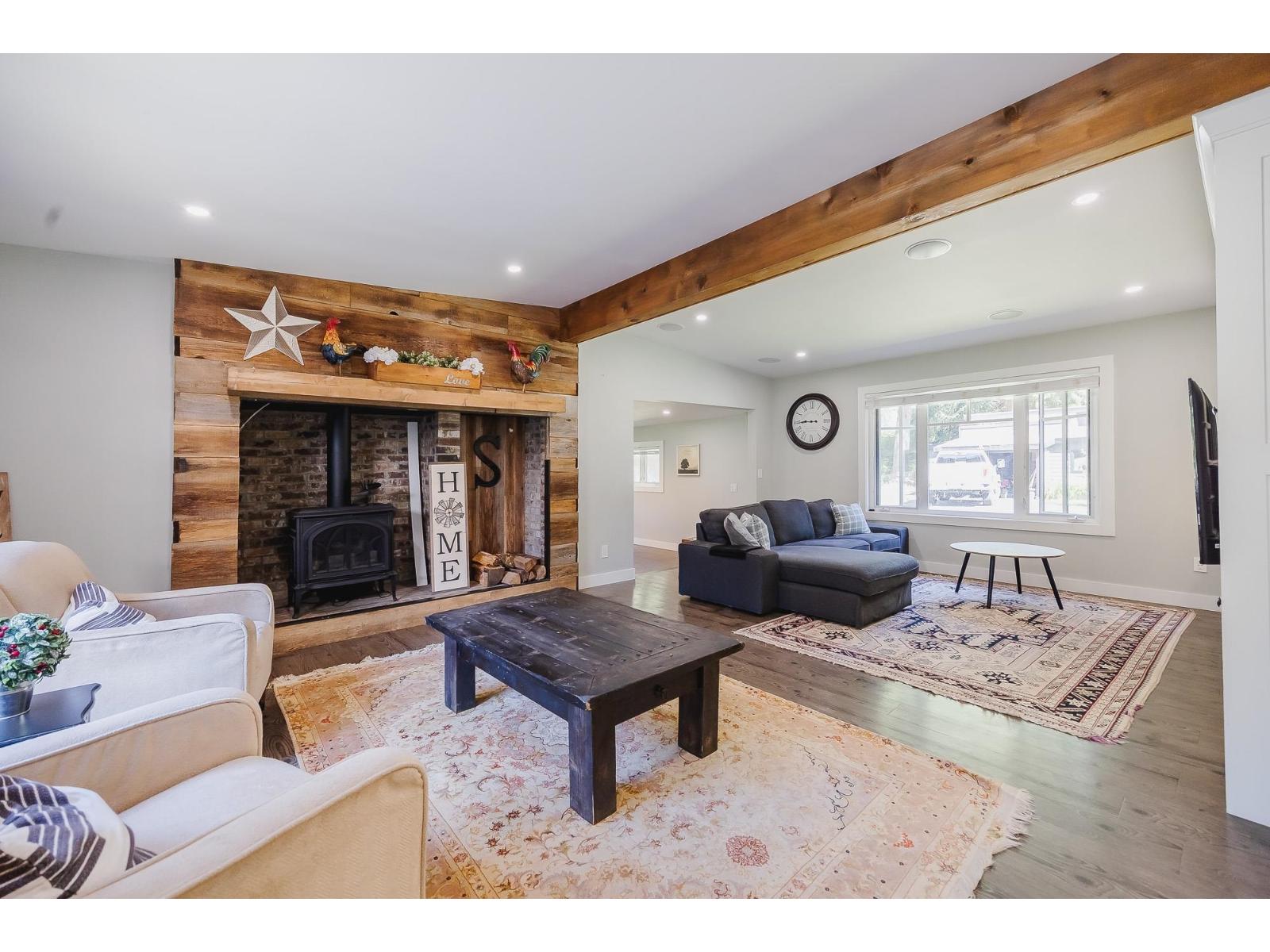 Photo 8 of 35406 Durieu Road, Mission BC