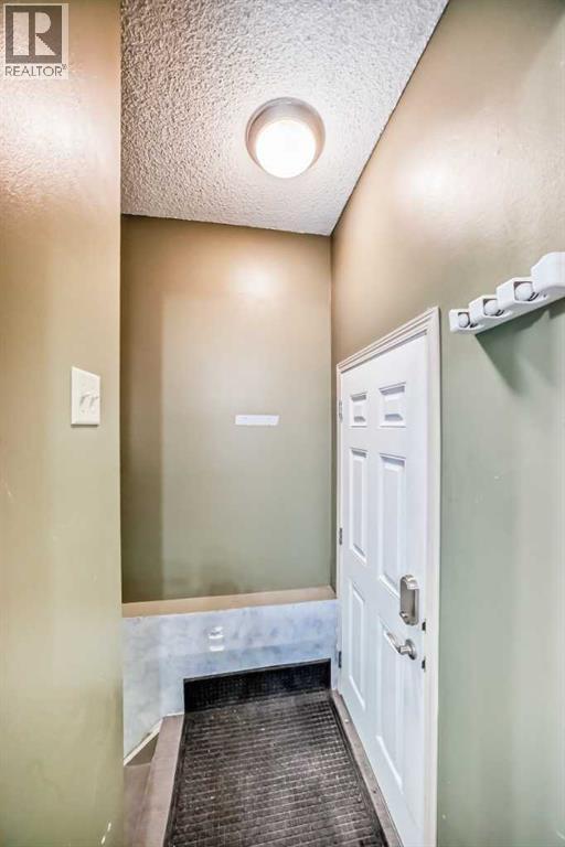 Single Family House Bungalow for Sale in  Pinecliff Road NE Pineridge Calgary 