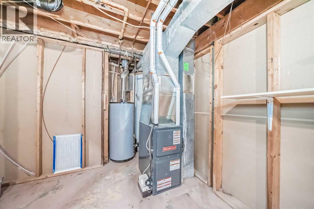 Single Family House Bungalow for Sale in  Pinecliff Road NE Pineridge Calgary 