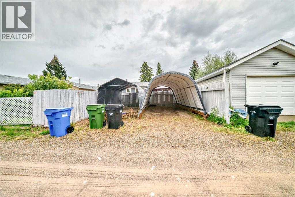 Single Family House Bungalow for Sale in  Pinecliff Road NE Pineridge Calgary 