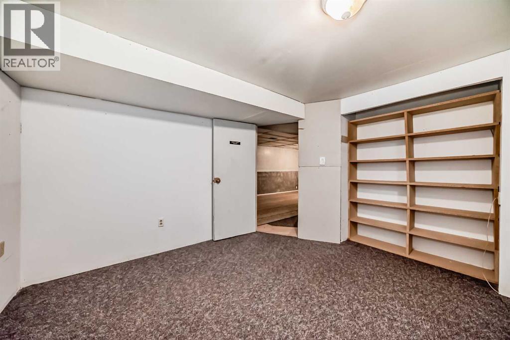 Single Family House Bungalow for Sale in  Pinecliff Road NE Pineridge Calgary 