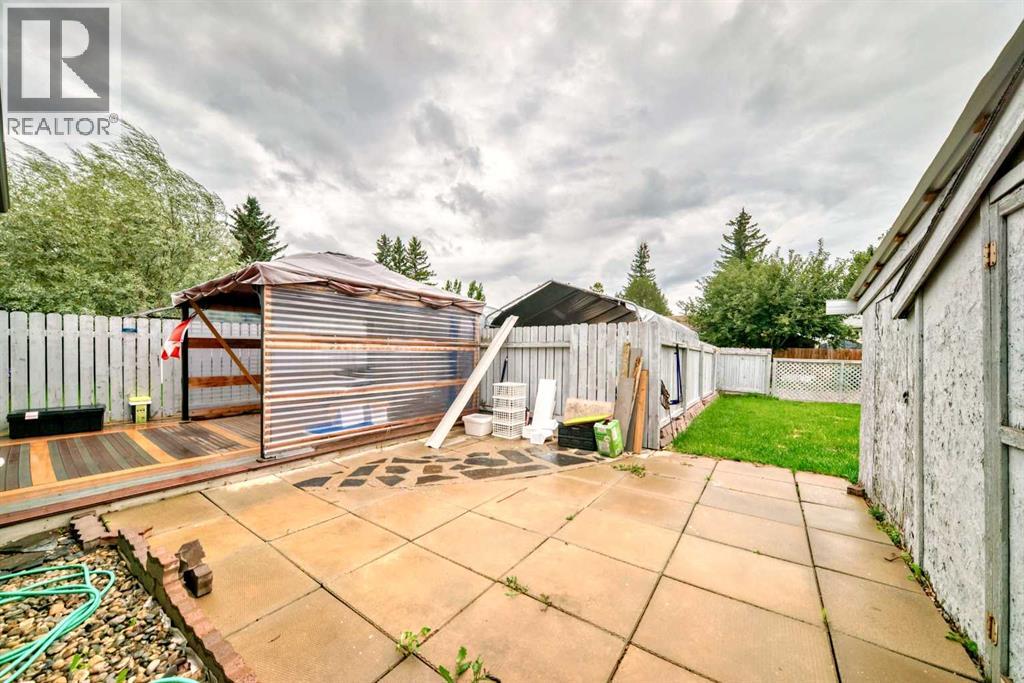 Single Family House Bungalow for Sale in  Pinecliff Road NE Pineridge Calgary 