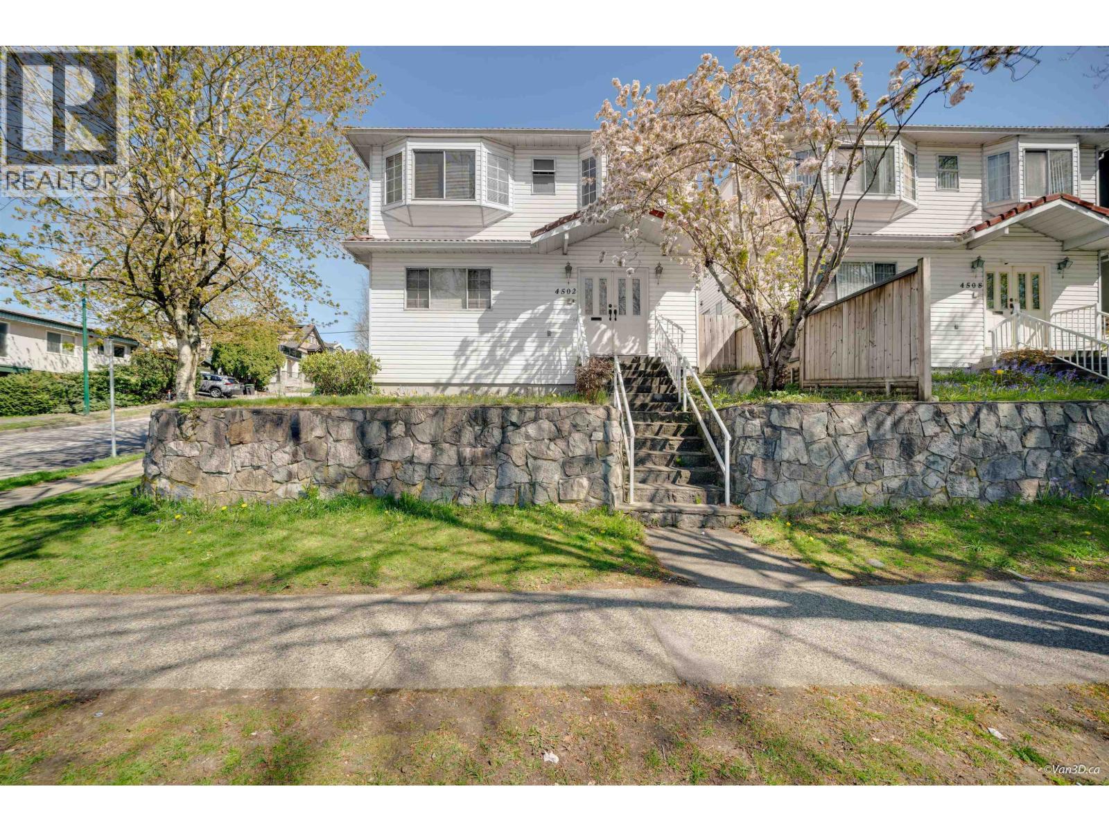 Photo 16 of 4502 Nanaimo Street, Vancouver BC