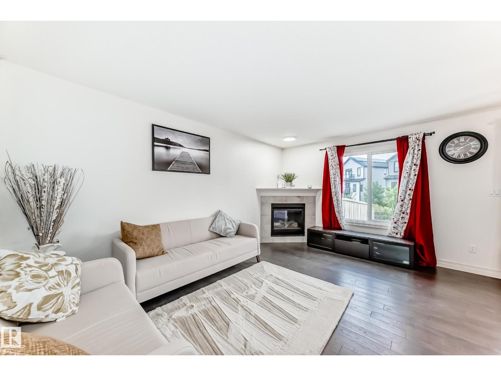 Photo 13 of 638 42 Av Nw, Edmonton AB